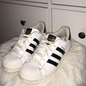 Adidas classic superstars